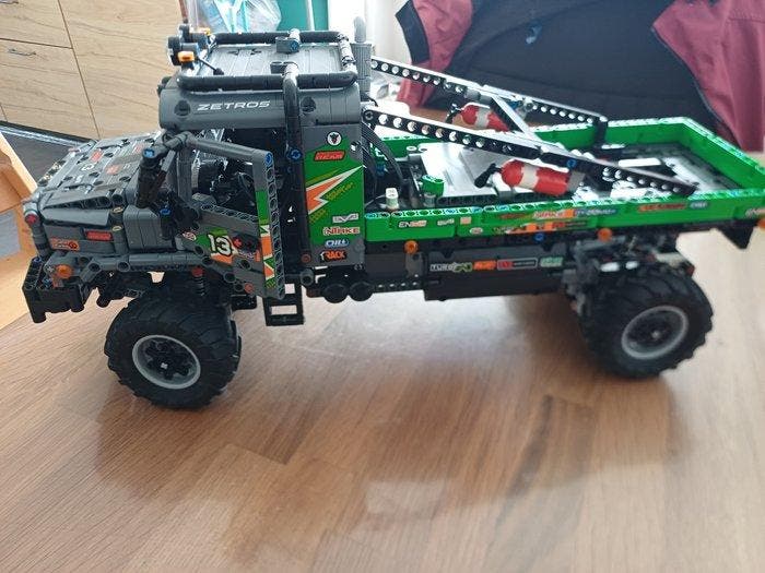 Lego Set - 42129 - Technic - 4x4 Mercedes-Benz Zetros, Kinderen en Baby's, Speelgoed | Duplo en Lego
