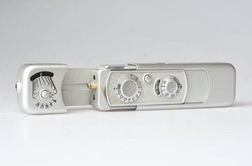 Minox B met upgrade voor flits aansluiting (Cube flitser), Nieuw