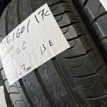 2 x Goodyear 215-60-17 Zomerbanden 7mm, Auto-onderdelen, Banden en Velgen, 17 inch, Ophalen of Verzenden, Band(en), Personenwagen