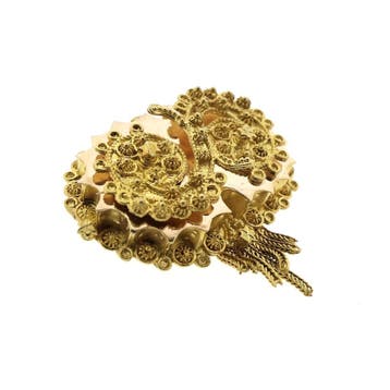 Antiek gouden oud Hollandse broche van een mutsenbel, Ophalen of Verzenden, Gebruikt, Overige kleuren, Goud