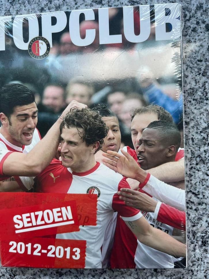 DVD Clubliefde Feyenoord 2013 – 2014, Cd's en Dvd's, Dvd's | Overige Dvd's, Nieuw in verpakking, Verzenden