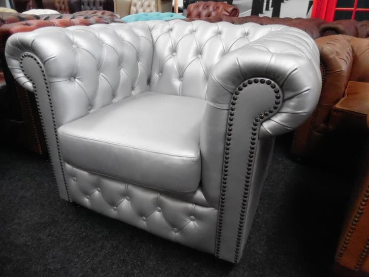 Chesterfield Maarssen Zilvergrijs Leer Chesterfield Fauteuil, Huis en Inrichting, Fauteuils, Zo goed als nieuw, Leer, Ophalen