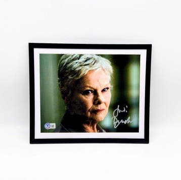 James Bond - Judi Dench Signed Photo - Beckett Certified, Nieuw