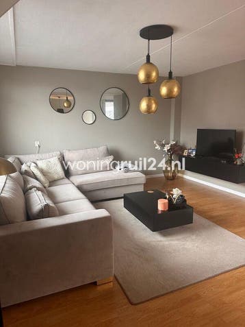 Woningruil - Meubelmakerstraat 7 - 2 kamers en Zuid-Holland, Huizen en Kamers, Zuid-Holland