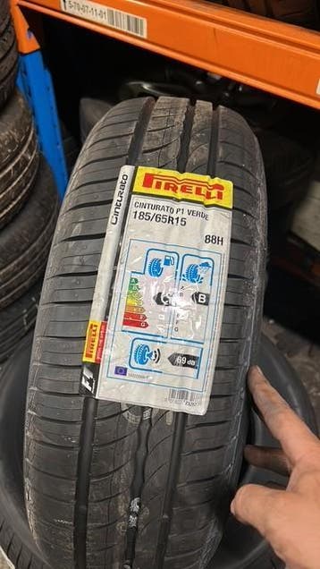 Goedkoopste van Nederland Pirelli 185 65 15, Ophalen, Nieuw, Zomerbanden, Band(en)