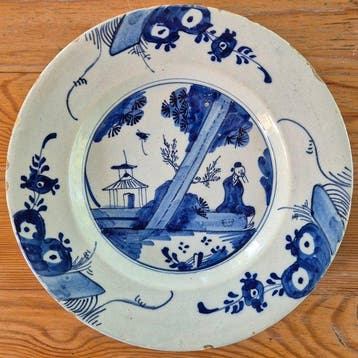 ca. 1780 - Bord - Aardewerk - Delfts blauw Chinoiserie