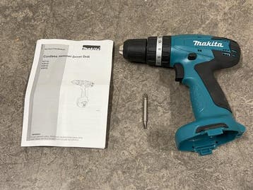 Veiling - Makita accu schroefmachine 14,4V body 8281DZ, Doe-het-zelf en Verbouw, Gereedschap | Boormachines, Nieuw
