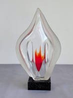 Decoratief ornament - Henry Rysz postmodern glass sculpture.