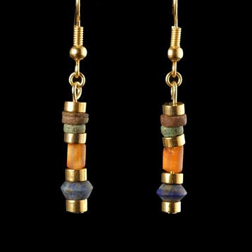 Oude Egypte, late periode Earrings, met faience-, lapis, Sieraden, Tassen en Uiterlijk, Antieke sieraden