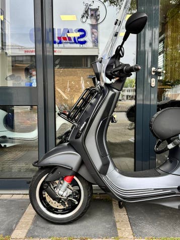Vespa Sprint 4T2V 2017 brom | als nieuw! | 80cc of 50cc!, Overige modellen, Maximaal 45 km/u, Zo goed als nieuw, Benzine