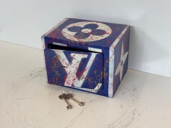 Rob VanMore - LV Vault, Antiek en Kunst, Kunst | Designobjecten
