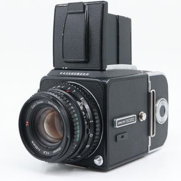 10% korting | Hasselblad 500C/M + Carl Zeiss Planar T* 80mm, Verzenden, Gebruikt, Overige Merken