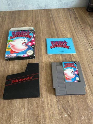Nintendo - Nes - Kirbys Adventure - Videogame - In, Spelcomputers en Games, Nieuw