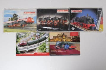 Fleischmann H0 - Modeltrein (5) - Fleischmann catalogi, Hobby en Vrije tijd, Nieuw