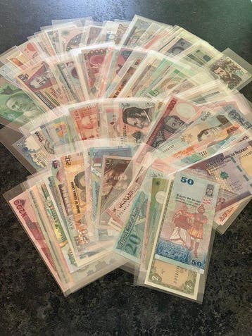 Wereld. - 125 Banknotes - 1964/2024 (Zonder minimumprijs)