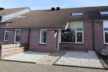 Woning te huur in Helmond - 90 m² - 3 kamer(s) - 3 kamers, Huizen en Kamers, Huizen te huur, Overige soorten, Helmond, Noord-Brabant