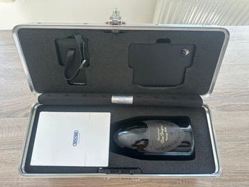 1998 Dom Pérignon, P2 with Rimowa Bottle Case, Dom Perignon, Verzamelen, Wijnen, Nieuw