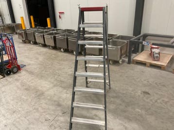 Online veiling: Altrex, Pro+ FDO 8 Falco, trapladder, Doe-het-zelf en Verbouw, Nieuw
