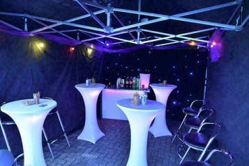 Deluxe pakket,Easy up Partytent huren incl led statafels,enz, Ophalen, Nieuw