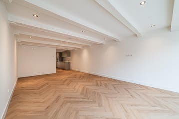 Te huur: Appartement Damrak in Amsterdam, Noord-Holland, Appartement, Amsterdam