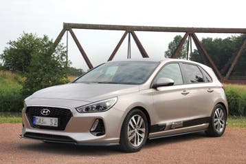 Front Splitter V.1 HYUNDAI I30 MK3 HATCHBACK, Verzenden