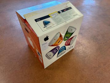 Online veiling: Apple, iMac, desktopcomputer met CRT-monitor, Nieuw