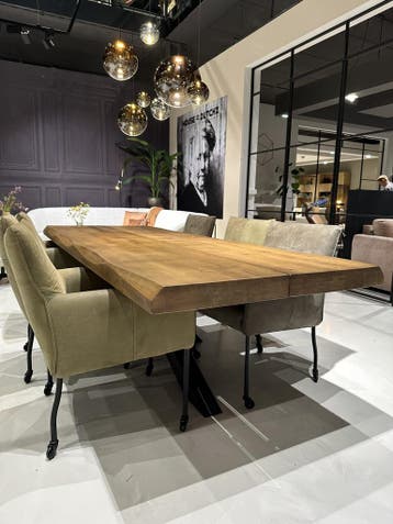 Dutchz 1402 eettafel **SHOWROOMMODEL**, Nieuw