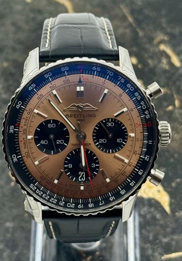 Breitling Navitimer B01 Chronograph 43mm - Copper Dial - New, Sieraden, Tassen en Uiterlijk, Horloges | Heren, Leer, Staal, Breitling