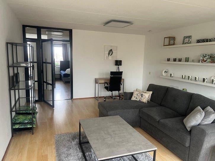 Te huur: Appartement Waldeck Pyrmontkade in Den Haag, Huizen en Kamers, Huizen te huur, Zuid-Holland, Appartement