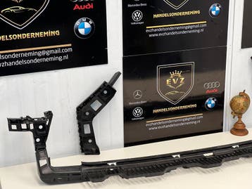 VW Golf VII bumper steun compleet bj.2013 art.5G6807863, Gebruikt, Volkswagen, Bumper