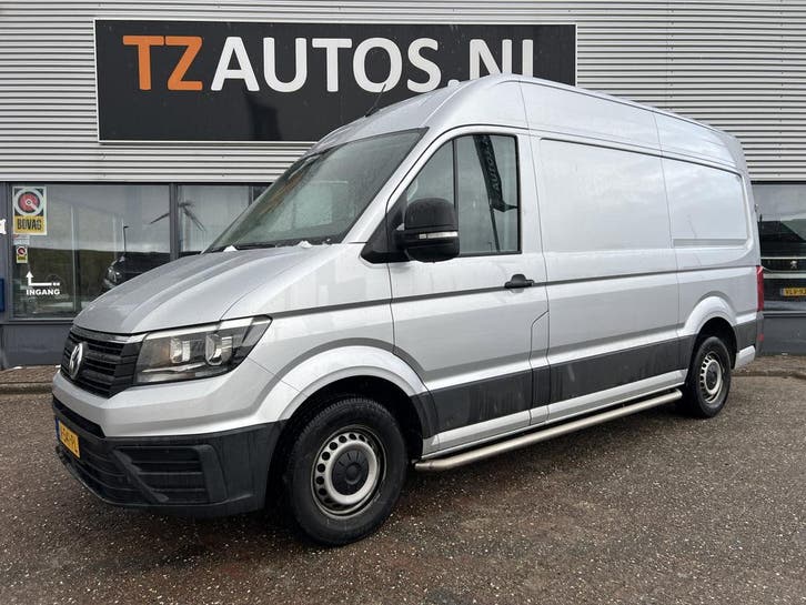 Volkswagen Crafter 35 2.0 TDI L3H3 Sortimo/Nieuwstaat!, Auto's, Bestelauto's, Dealer onderhouden, Lease, Overige kleuren, Handgeschakeld