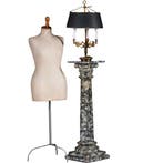 Markante houten zuil groen-wit geaderd op zwarte ondergrond, Antiek en Kunst, Ophalen of Verzenden