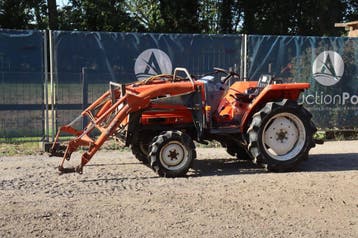 Veiling: Minitractor Kubota GL-23 Diesel 23pk met voorlader, Zakelijke goederen, Agrarisch | Tractoren, Gebruikt, 2500 tot 5000