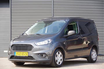 Ford Transit Courier 1.5 TDCI Trend TREKHAAK, CRUISE, AIRCO,, Stof, Gebruikt, Euro 6, Grijs