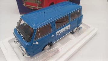 Laudoracing 1:18 - Modelauto - Fiat 850 Familiare Polizia, Nieuw