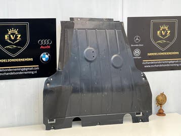 Renault Clio motor beschermplaat bj.2015 art.758903856R, Gebruikt, Renault