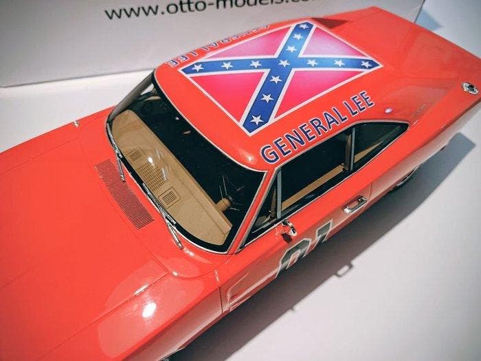 Otto Mobile 1:12 - Modelauto - THE DUKES OF HAZZARD  DODGE, Hobby en Vrije tijd, Modelauto's | 1:5 tot 1:12