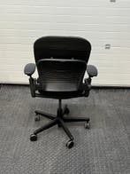 Steelcase Leap V1 Bureaustoel - Nieuwe Zwarte Stof, Verzenden, Zwart, Zo goed als nieuw, Bureaustoel