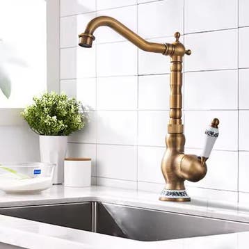 Klassieke Mengkraan Keuken met Blauw-Wit Porselein, Huis en Inrichting, Badkamer | Badkamermeubels, Verzenden, Nieuw