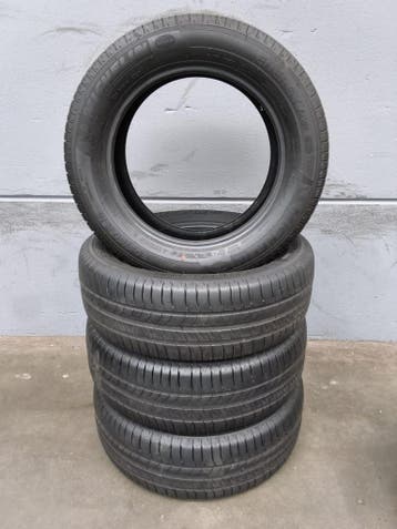 Set 4x Michelin Energy Saver 205/60 R16 (setprijs), Gebruikt, 16 inch, Band(en), Personenwagen