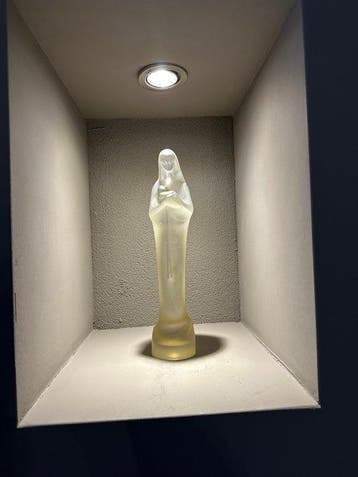 Leerdam - Stef Uiterwaal - sculptuur, Grote Madonna met kind