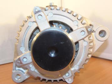 Dynamo 130A Toyota Avensis RAV4 D-4D nieuw, Verzenden, Nieuw