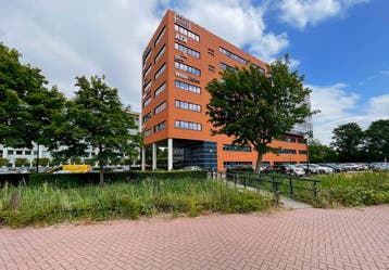 Kantoorruimte in Regus Lage Mosten A15, Verzenden