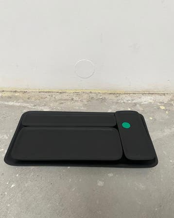 Polspotten Planki Dienblad Set Van 4 Zwart - Borden -, Ophalen of Verzenden, Zo goed als nieuw, Overige materialen, Bord(en)