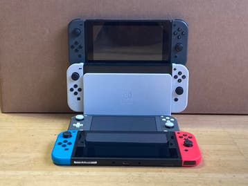 Nintendo Switch Consoles & veel keuze, vanaf, Spelcomputers en Games, Spelcomputers | Nintendo Switch, Ophalen of Verzenden, Zo goed als nieuw