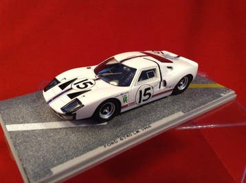 Bizarre 1:43 - Model raceauto - ref. #BZ282Ford GT40 Sport, Nieuw