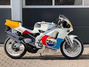 Suzuki - RGV 250 - VJ22 - Pepsi - 250 cc - 1991