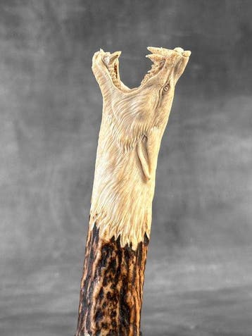 Snijwerk, NO RESERVE PRICE - Stunning Wolf Head carving from