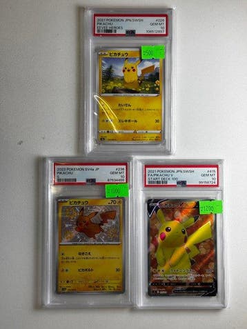 Pokémon - 3 Graded card - Pikachu Foil, Full art - PSA 10 -, Nieuw