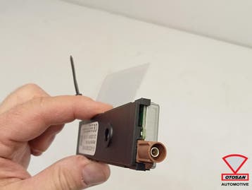Mercedes Diverse DAB Antenne Versterker A2139056500, Ophalen, Gebruikt, Mercedes-Benz